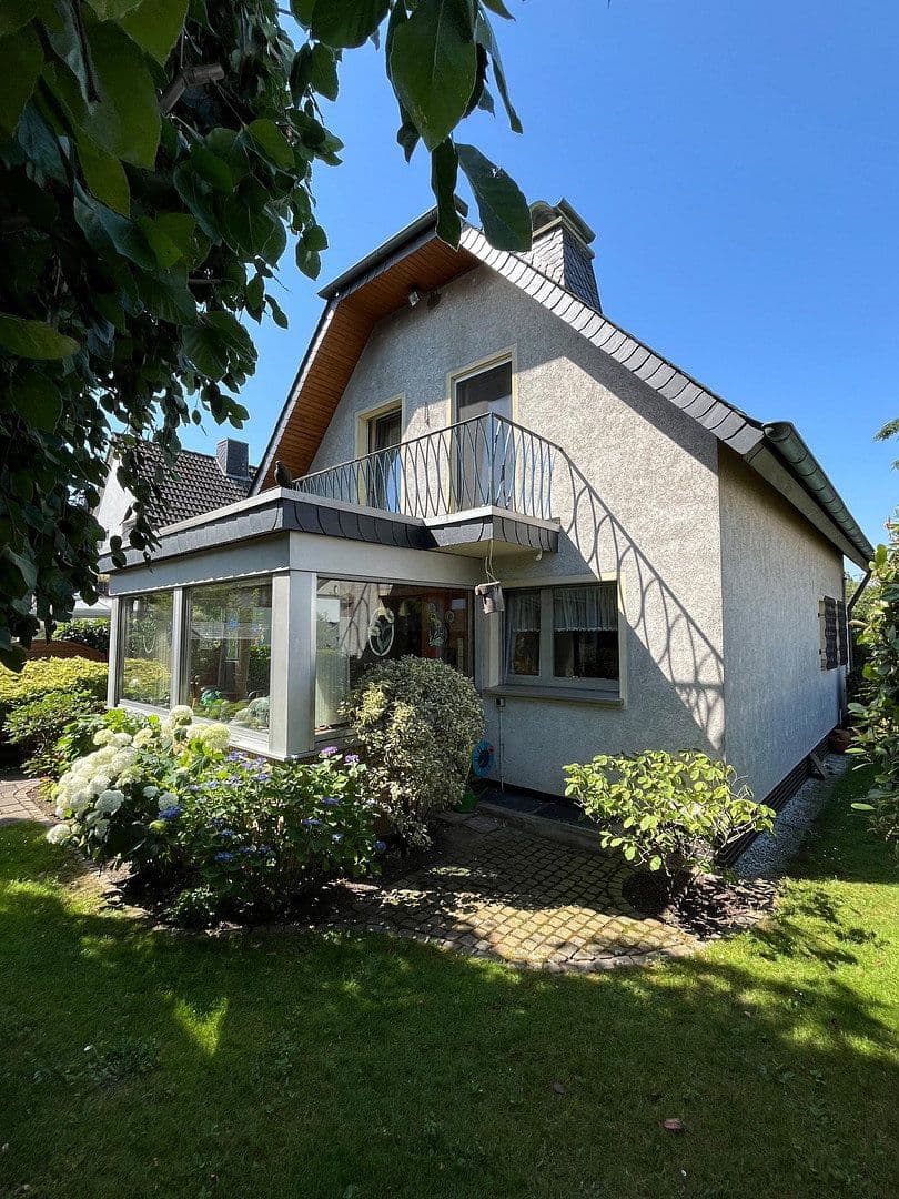 Predaj domu 110 m², pozemok 368 m², Köln-Pesch, Severné Porýnie - Westfálsko Predaj domu 110 m², pozemok 368 m², Köln-Pesch, Severné Porýnie - Westfálsko