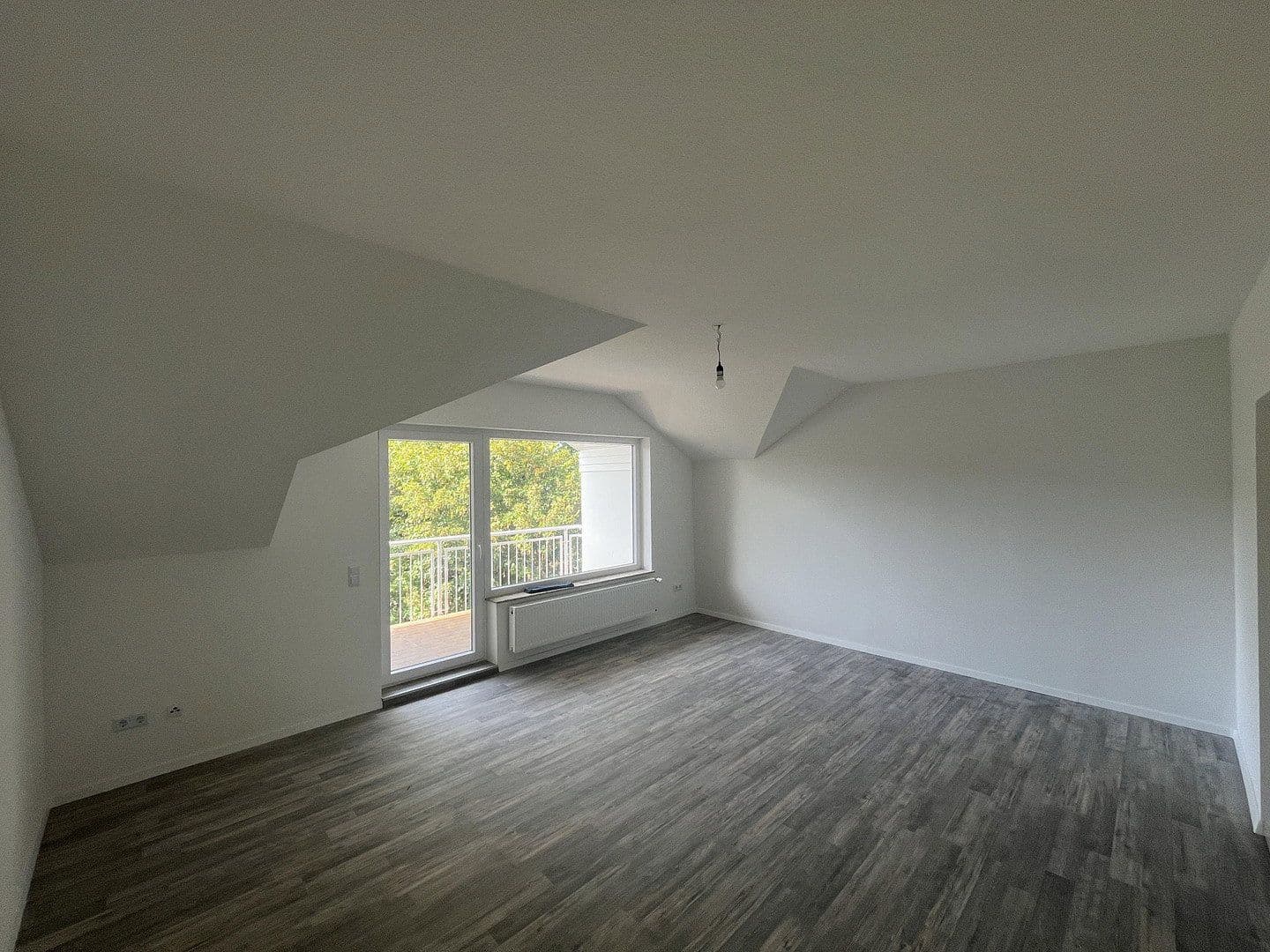 Prenájom bytu 3-izbový 84 m², Am Tocksberg 6, Merzig, Sársko Prenájom bytu 3-izbový 84 m², Am Tocksberg 6, Merzig, Sársko