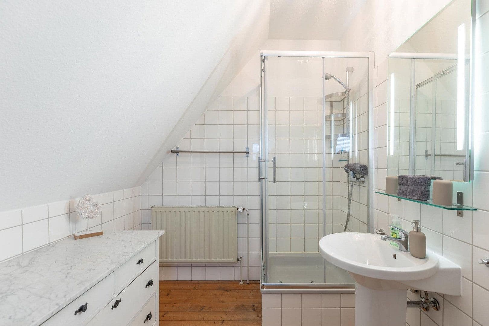 Predaj domu 155 m², pozemok 1.861 m², Emmelsbüll-Horsbüll, Šlezvicko-Holštajnsko Predaj domu 155 m², pozemok 1.861 m², Emmelsbüll-Horsbüll, Šlezvicko-Holštajnsko