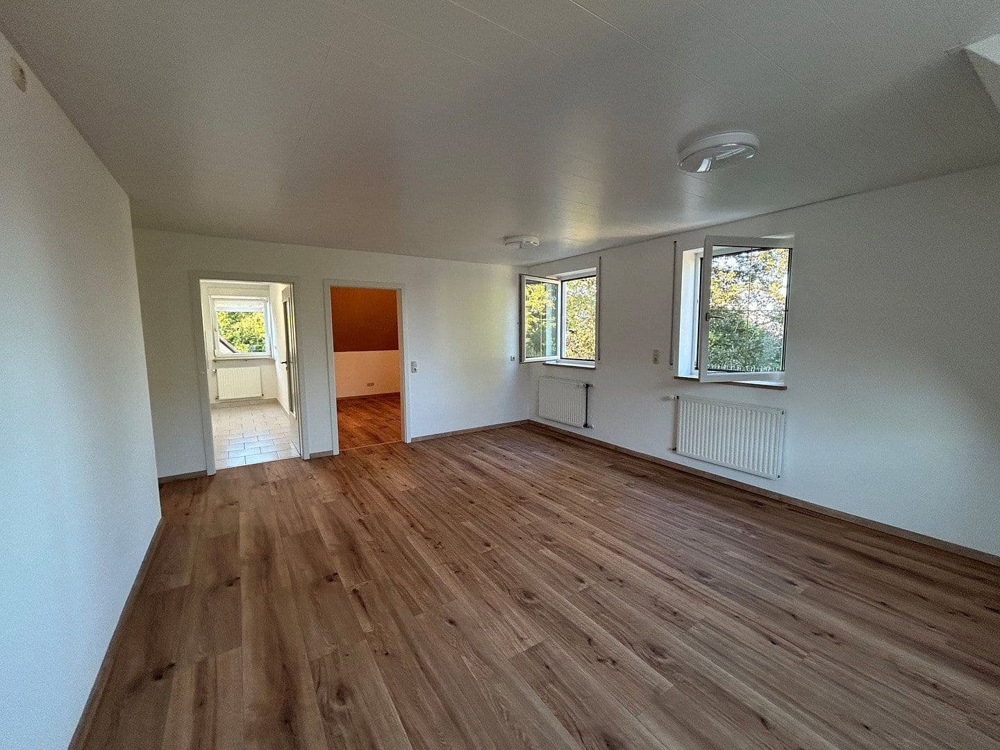 Prenájom bytu 3-izbový 65 m², Herrieden, Bavorsko Prenájom bytu 3-izbový 65 m², Herrieden, Bavorsko