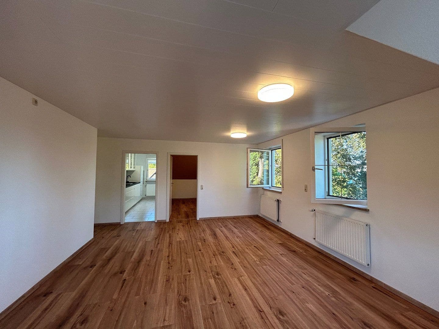 Prenájom bytu 3-izbový 65 m², Herrieden, Bavorsko Prenájom bytu 3-izbový 65 m², Herrieden, Bavorsko
