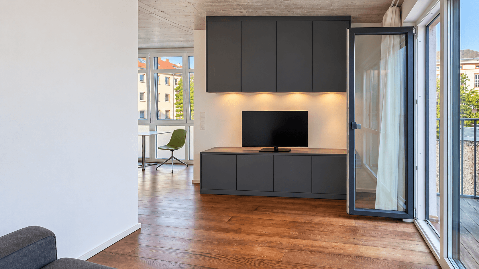 Prenájom bytu 2-izbový 37 m², Falkstraße 77A, Frankfurt am Main, Hesensko Prenájom bytu 2-izbový 37 m², Falkstraße 77A, Frankfurt am Main, Hesensko