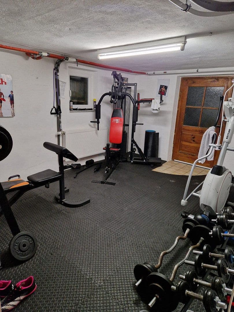 Predaj domu 155 m², pozemok 707 m², Brackenheim, Bádensko-Wurttembersko Predaj domu 155 m², pozemok 707 m², Brackenheim, Bádensko-Wurttembersko