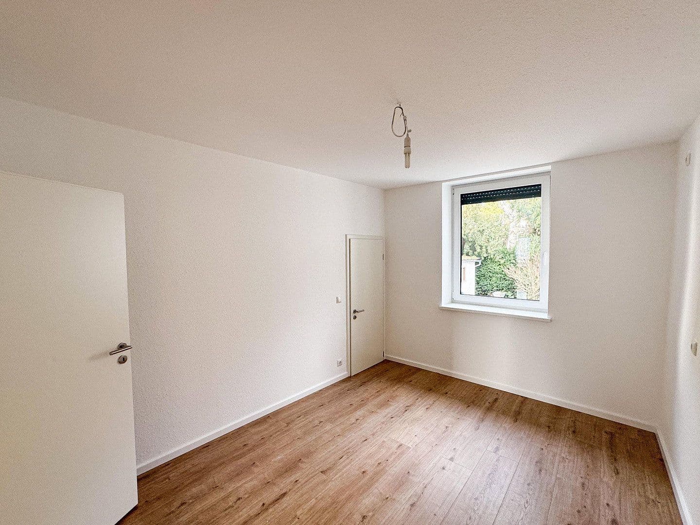 Prenájom bytu 2-izbový 68 m², Groß-Gerau, Hesensko Prenájom bytu 2-izbový 68 m², Groß-Gerau, Hesensko