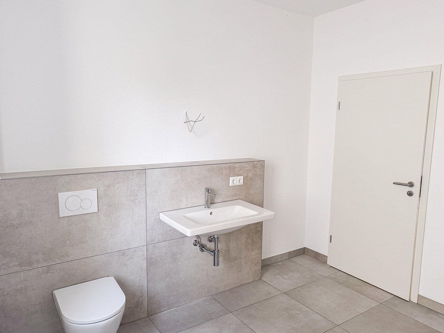 Prenájom bytu 2-izbový 68 m², Groß-Gerau, Hesensko Prenájom bytu 2-izbový 68 m², Groß-Gerau, Hesensko