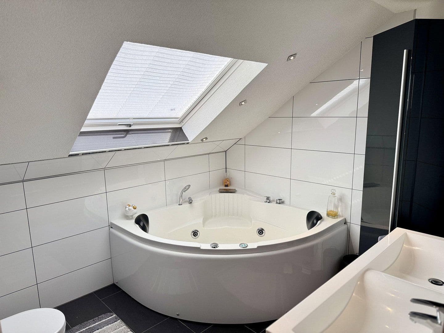 Predaj domu 145 m², pozemok 1.100 m², Offenburg, Bádensko-Wurttembersko Predaj domu 145 m², pozemok 1.100 m², Offenburg, Bádensko-Wurttembersko