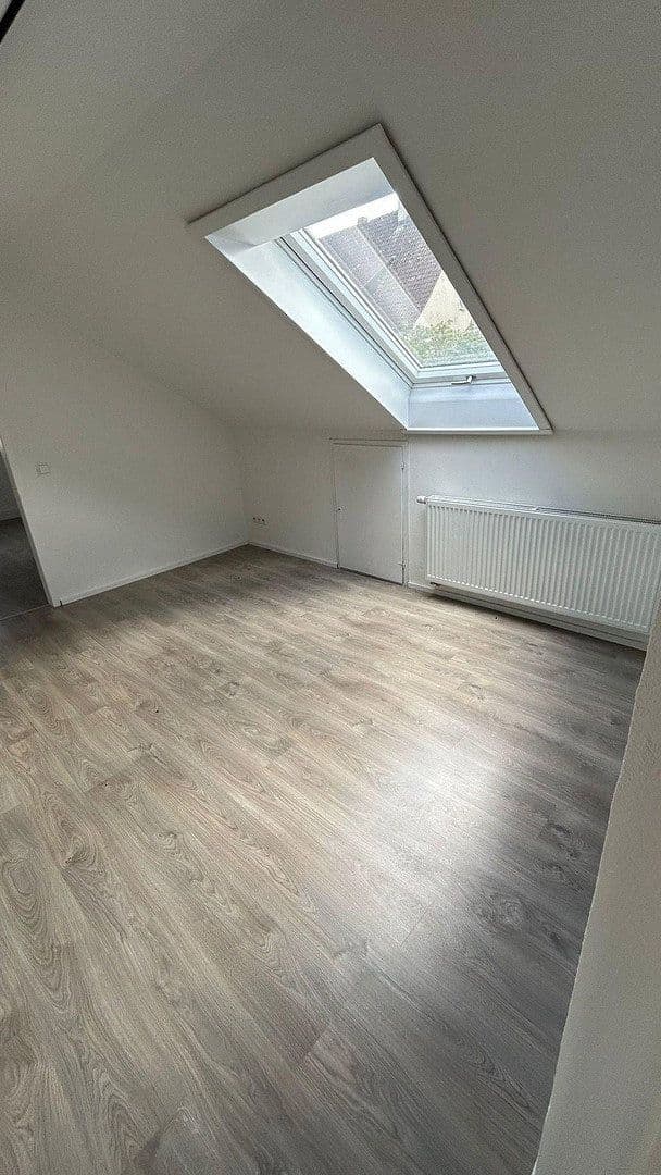 Prenájom bytu 2-izbový 60 m², Schelklingen, Bádensko-Wurttembersko Prenájom bytu 2-izbový 60 m², Schelklingen, Bádensko-Wurttembersko