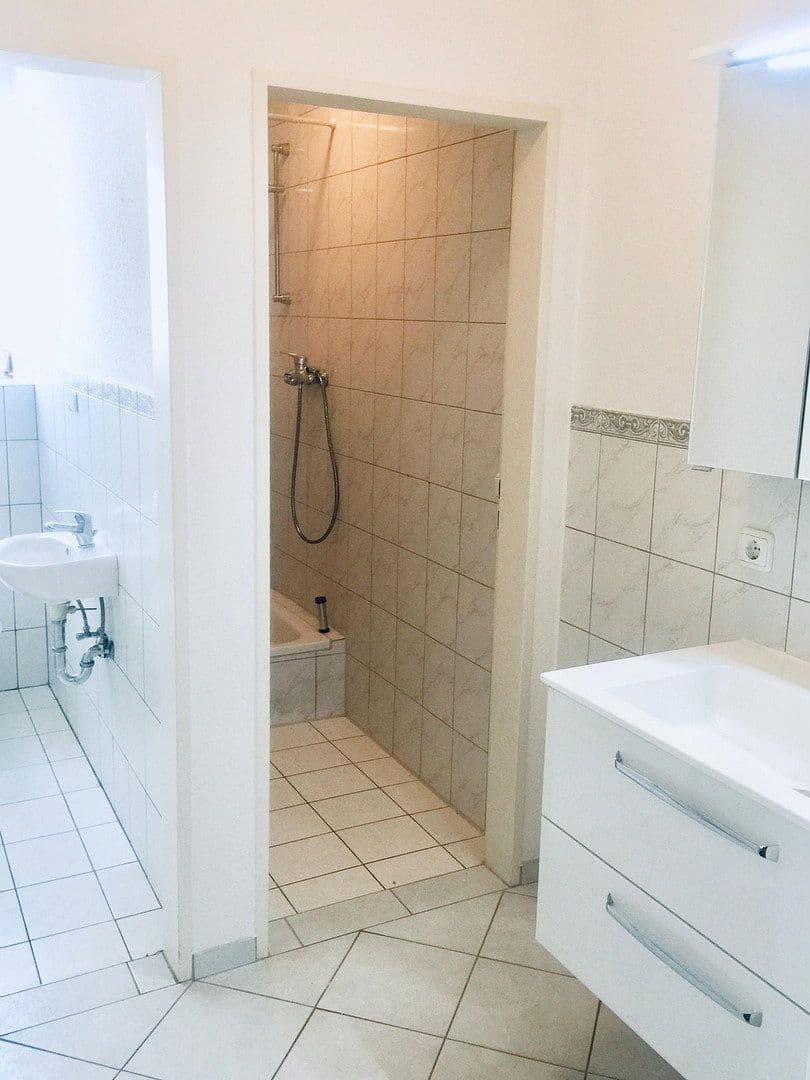Prenájom kancelárie 109 m², Bobingen, Bavorsko Prenájom kancelárie 109 m², Bobingen, Bavorsko