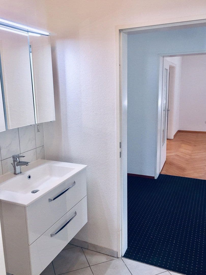 Prenájom kancelárie 109 m², Bobingen, Bavorsko Prenájom kancelárie 109 m², Bobingen, Bavorsko