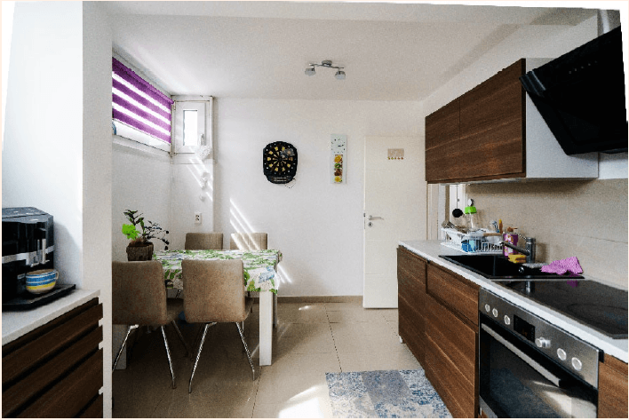Prenájom bytu 3-izbový 75 m², Regensburgerstraße 63, Nürnberg, Bavorsko Prenájom bytu 3-izbový 75 m², Regensburgerstraße 63, Nürnberg, Bavorsko