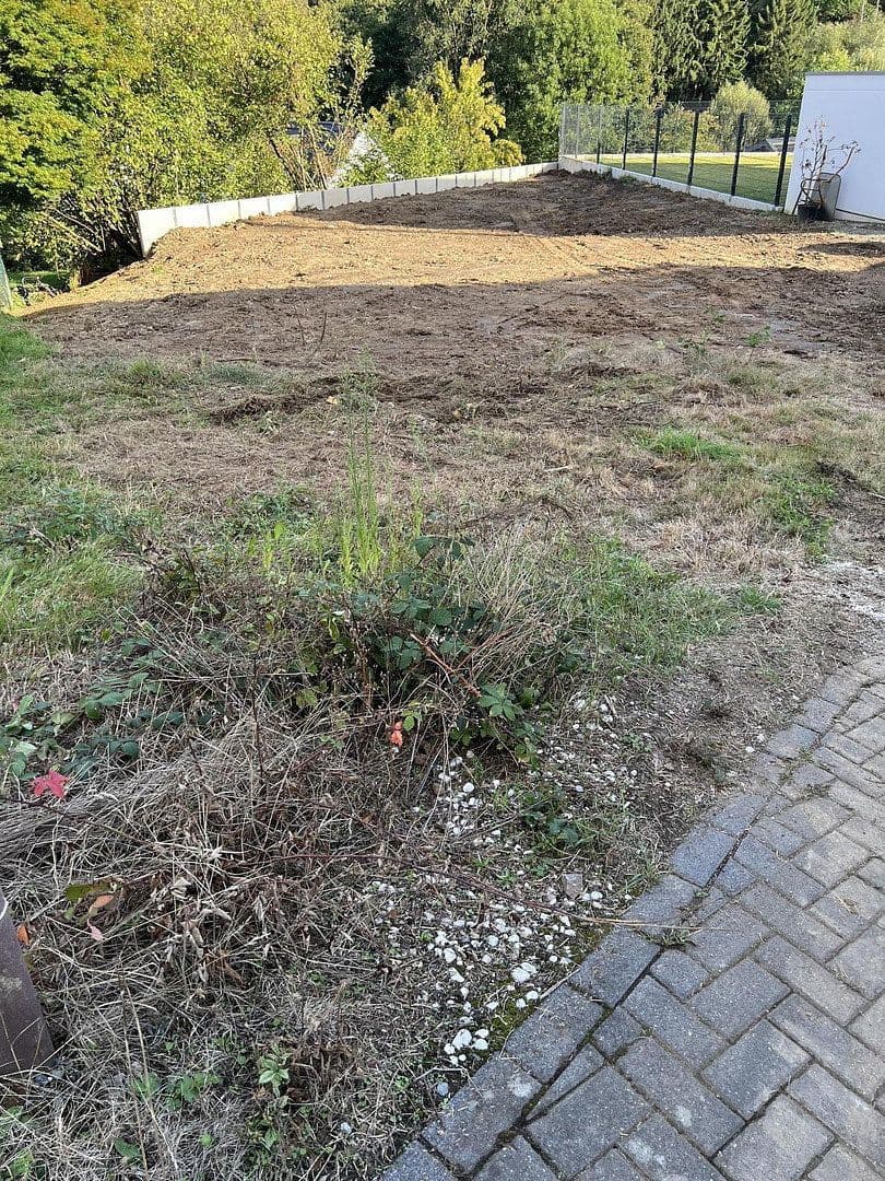 Predaj pozemku 572 m², Neuer Graben 2A, Neunkirchen-Seelscheid, Severné Porýnie - Westfálsko Predaj pozemku 572 m², Neuer Graben 2A, Neunkirchen-Seelscheid, Severné Porýnie - Westfálsko