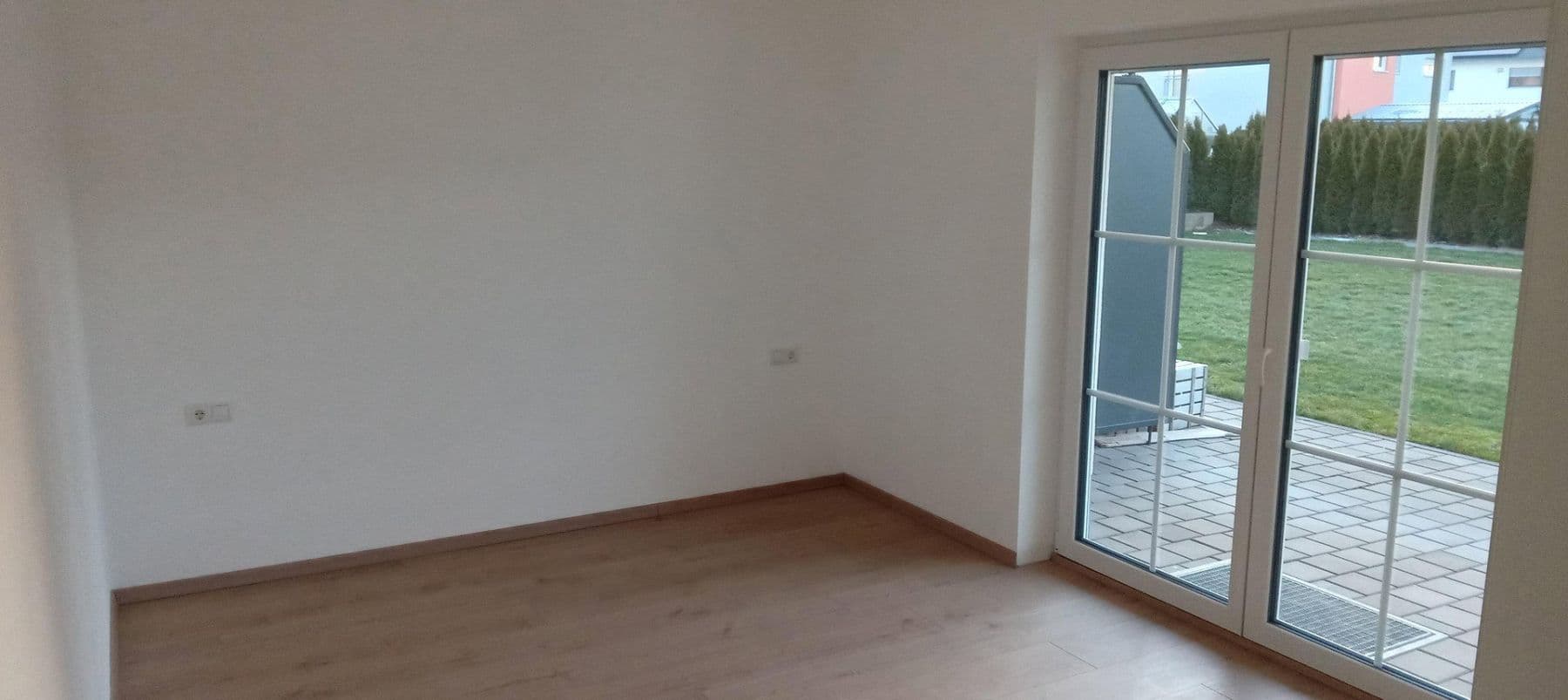 Prenájom bytu 2-izbový 70 m², Kirchdorf an der Iller, Bádensko-Wurttembersko Prenájom bytu 2-izbový 70 m², Kirchdorf an der Iller, Bádensko-Wurttembersko