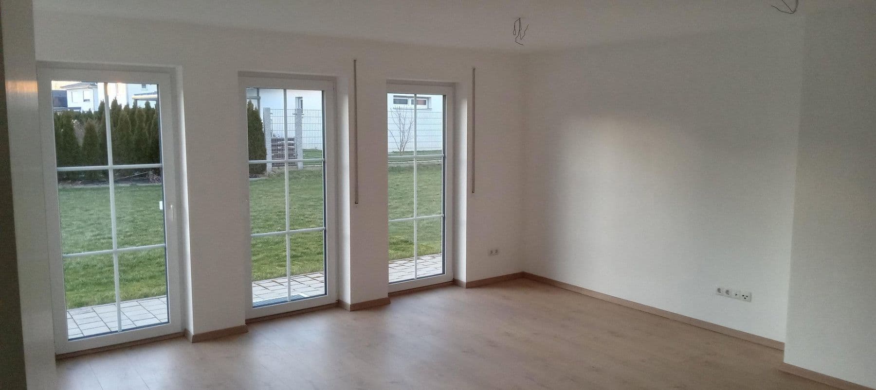 Prenájom bytu 2-izbový 70 m², Kirchdorf an der Iller, Bádensko-Wurttembersko Prenájom bytu 2-izbový 70 m², Kirchdorf an der Iller, Bádensko-Wurttembersko