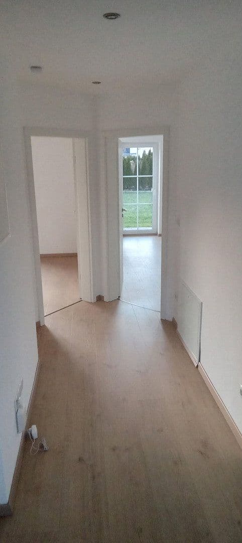 Prenájom bytu 2-izbový 70 m², Kirchdorf an der Iller, Bádensko-Wurttembersko Prenájom bytu 2-izbový 70 m², Kirchdorf an der Iller, Bádensko-Wurttembersko