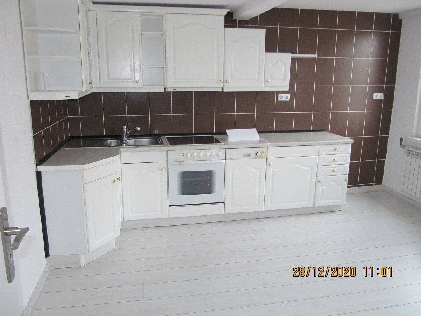 Prenájom bytu 3-izbový 75 m², Apolda, Durínsko Prenájom bytu 3-izbový 75 m², Apolda, Durínsko