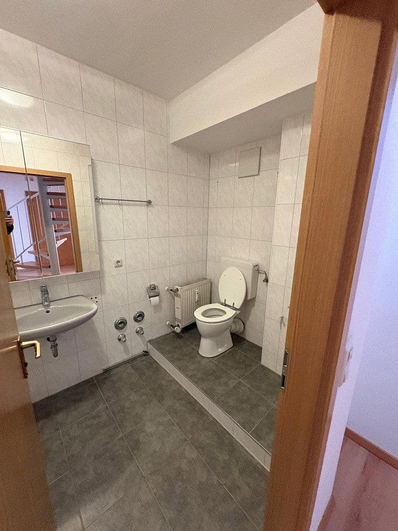 Prenájom bytu 3-izbový 81 m², Hindenburgstraße, 52, Ingolstadt, Bavorsko Prenájom bytu 3-izbový 81 m², Hindenburgstraße, 52, Ingolstadt, Bavorsko
