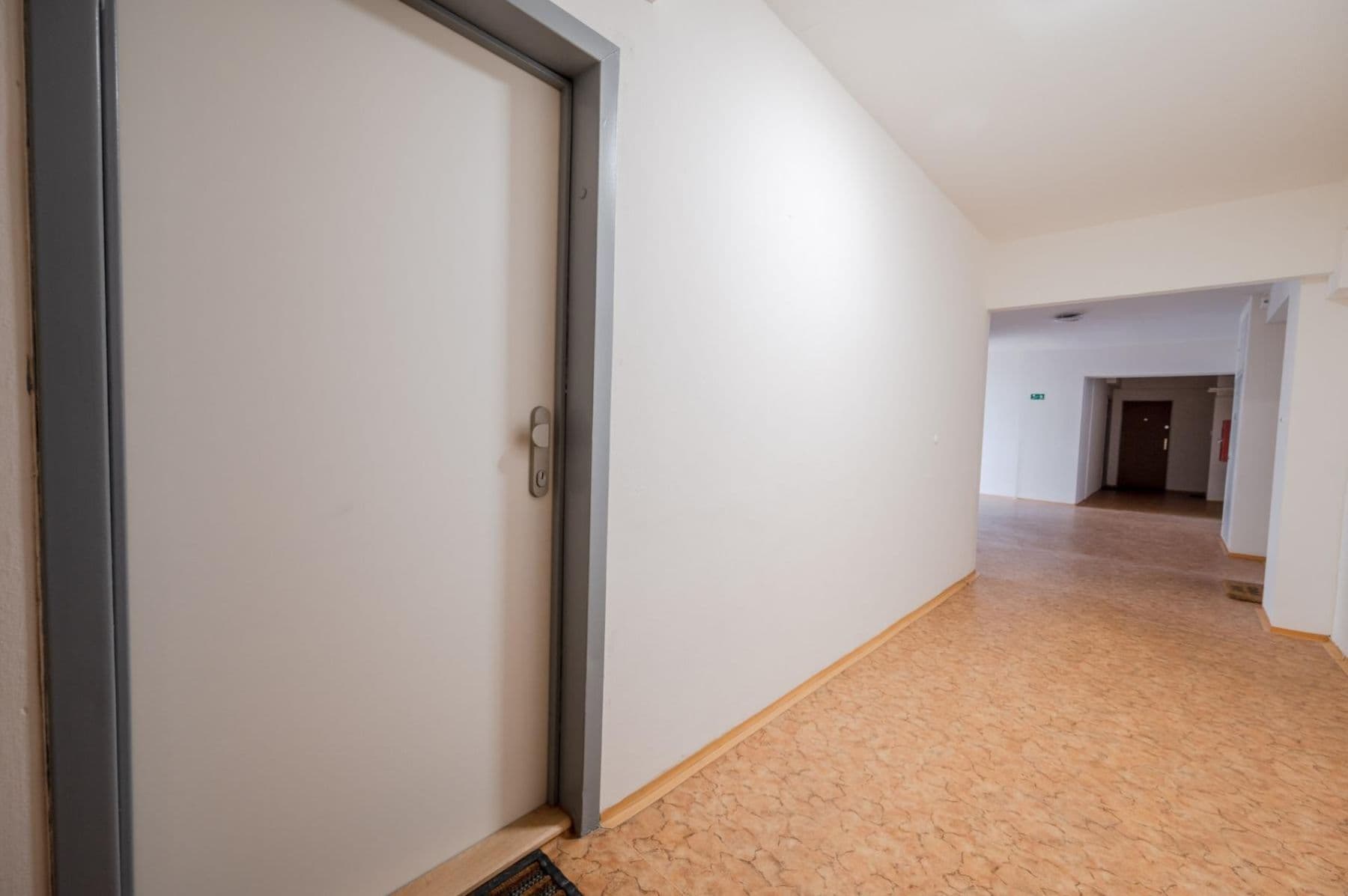 Prenájom bytu 3-izbový 65 m², Podjavorinské, Praha, Praha Prenájom bytu 3-izbový 65 m², Podjavorinské, Praha, Praha