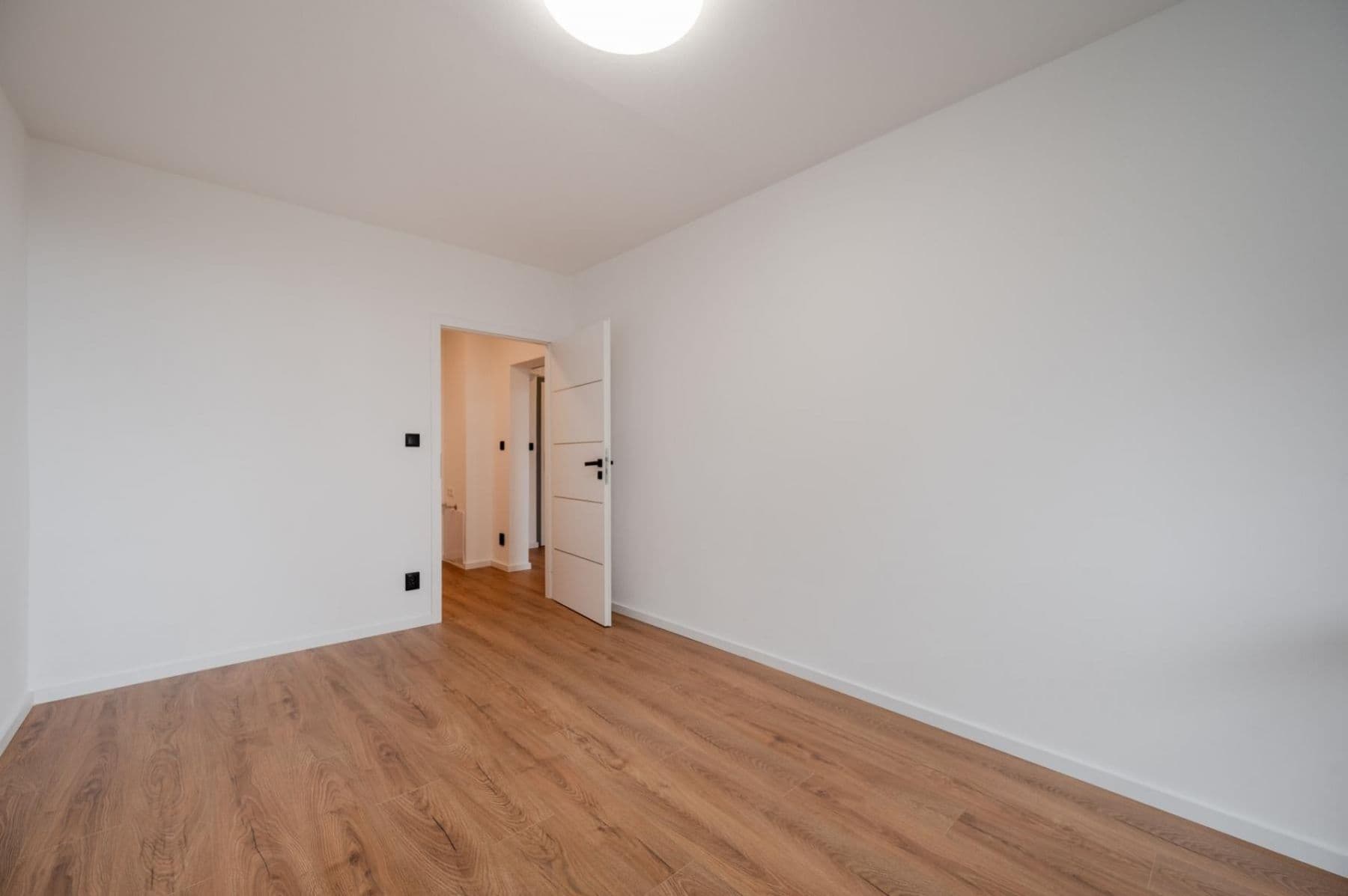 Prenájom bytu 3-izbový 65 m², Podjavorinské, Praha, Praha Prenájom bytu 3-izbový 65 m², Podjavorinské, Praha, Praha