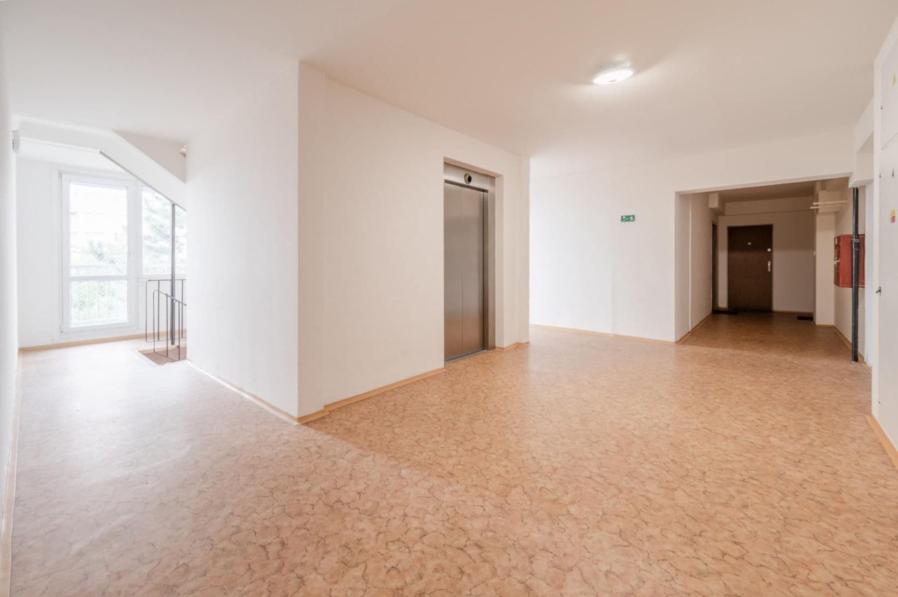 Prenájom bytu 3-izbový 65 m², Podjavorinské, Praha, Praha Prenájom bytu 3-izbový 65 m², Podjavorinské, Praha, Praha