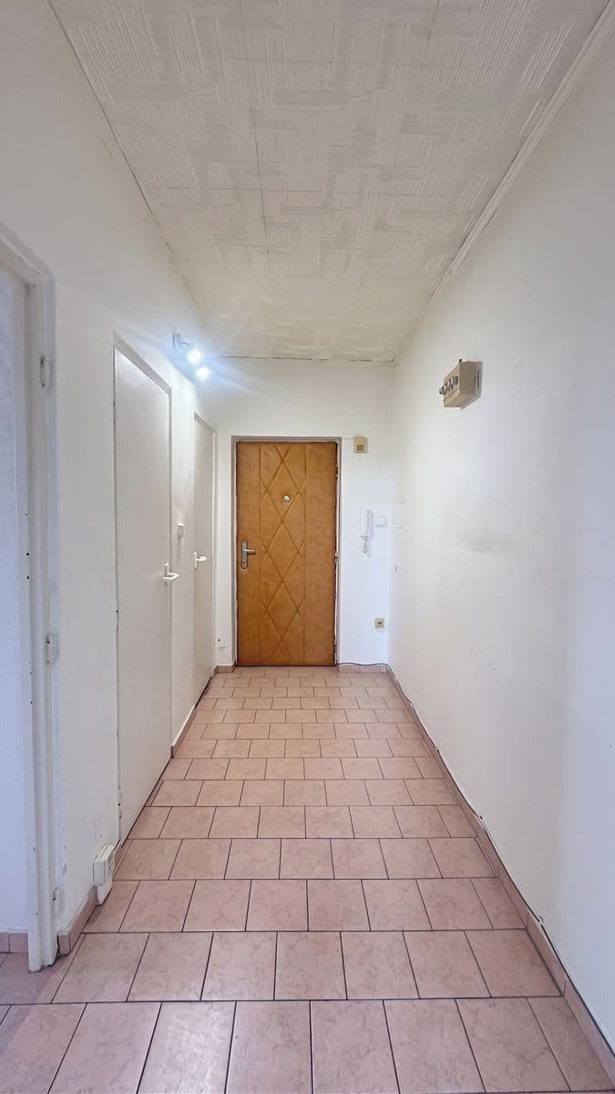Predaj bytu 1-izbový 36 m², Předmostí, Kralupy nad Vltavou, Středočeský kraj Predaj bytu 1-izbový 36 m², Předmostí, Kralupy nad Vltavou, Středočeský kraj