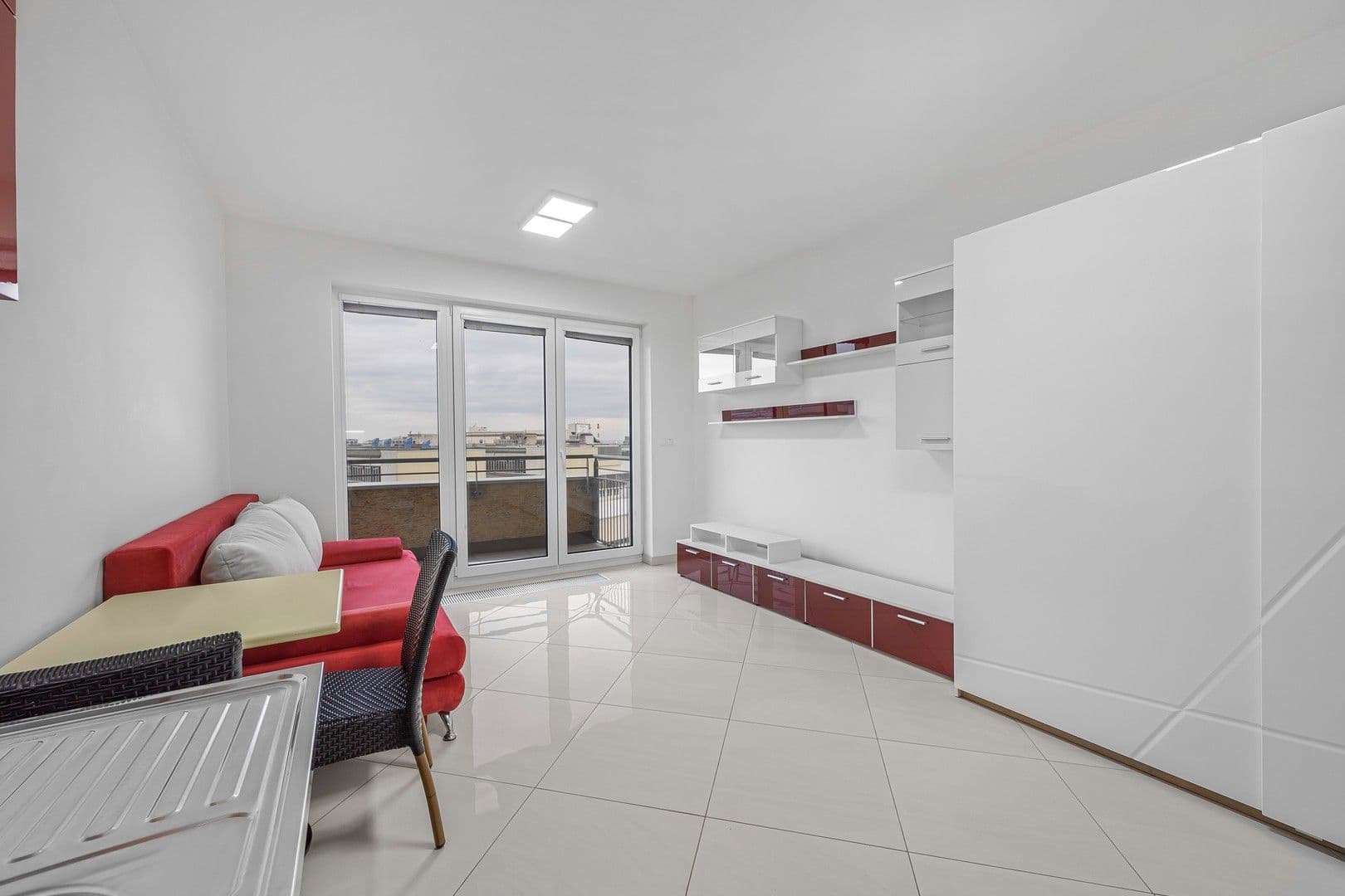Prenájom bytu 1-izbový 29 m², U Radosti, Praha, Praha Prenájom bytu 1-izbový 29 m², U Radosti, Praha, Praha