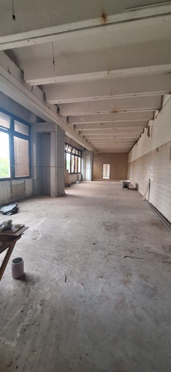 Prenájom nebytového priestoru 126 m², Vlastina, Praha, Praha Prenájom nebytového priestoru 126 m², Vlastina, Praha, Praha