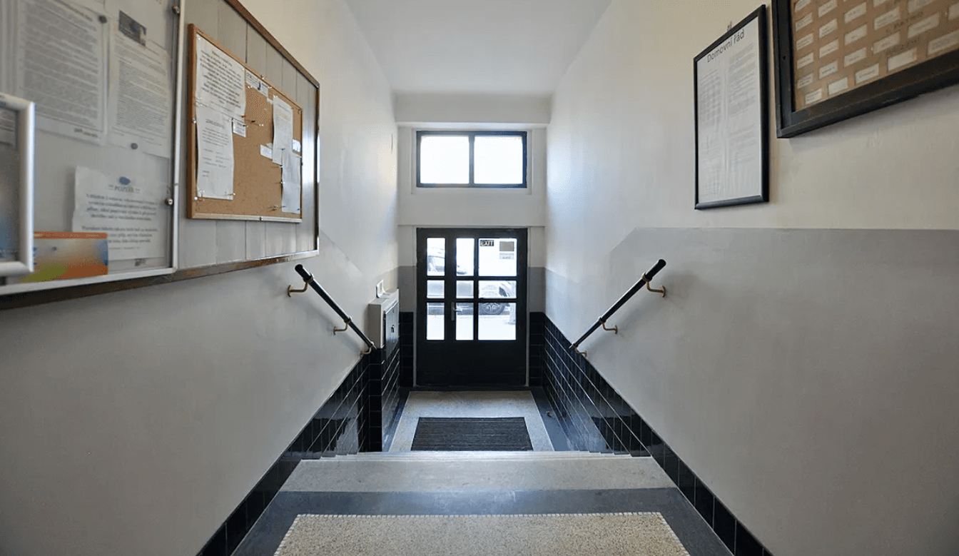 Prenájom bytu 2-izbový 49 m², Dělnická, Praha, Praha Prenájom bytu 2-izbový 49 m², Dělnická, Praha, Praha