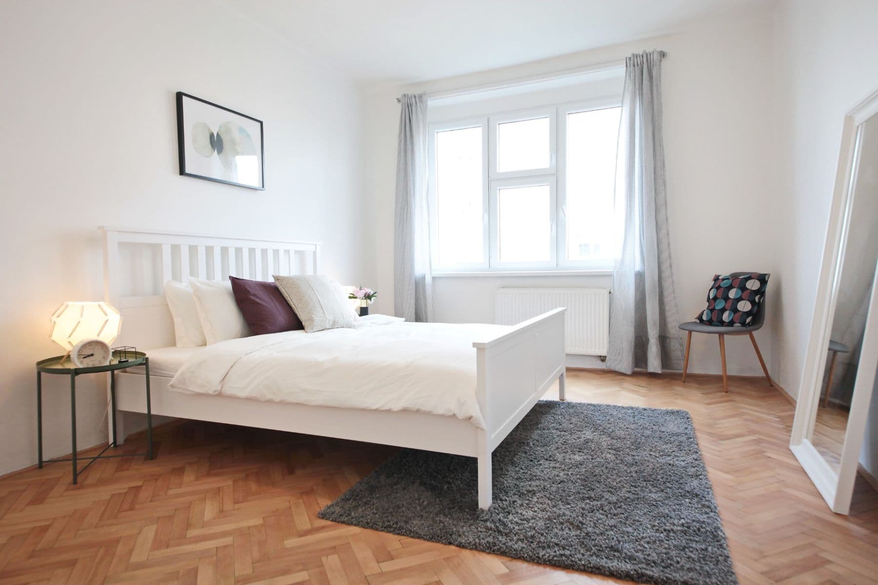 Prenájom bytu 2-izbový 49 m², Dělnická, Praha, Praha Prenájom bytu 2-izbový 49 m², Dělnická, Praha, Praha