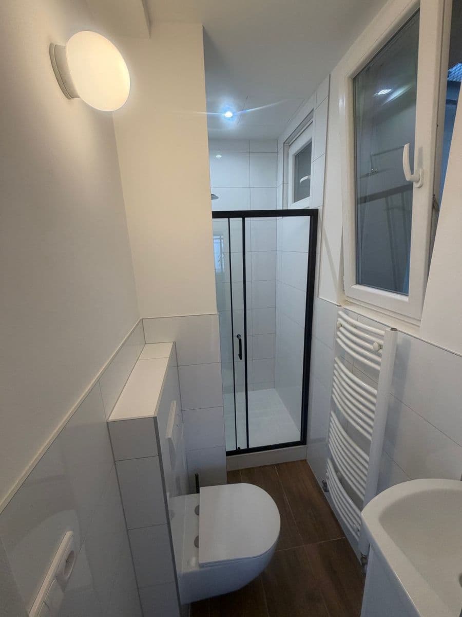 Prenájom bytu 2-izbový 49 m², Dělnická, Praha, Praha Prenájom bytu 2-izbový 49 m², Dělnická, Praha, Praha
