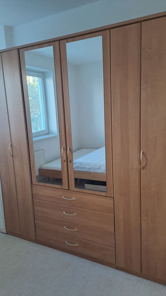 Prenájom bytu 3-izbový 82 m², Jírova, Brno, Jihomoravský kraj Prenájom bytu 3-izbový 82 m², Jírova, Brno, Jihomoravský kraj