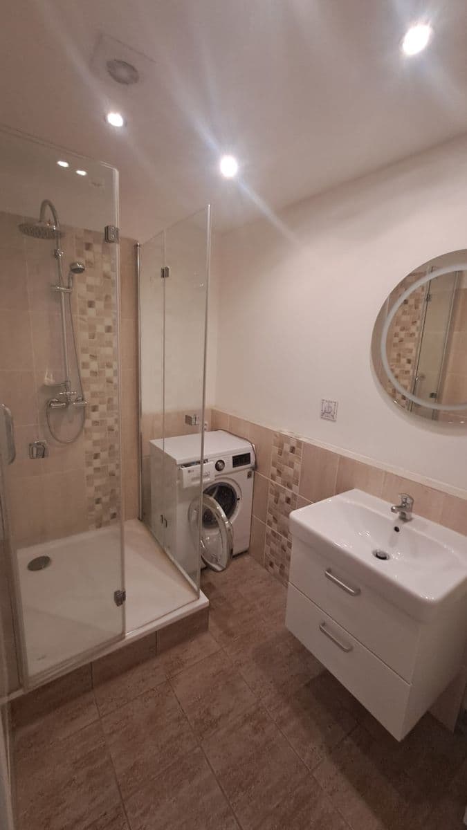 Prenájom bytu 3-izbový 62 m², Štefáčkova, Brno, Jihomoravský kraj Prenájom bytu 3-izbový 62 m², Štefáčkova, Brno, Jihomoravský kraj