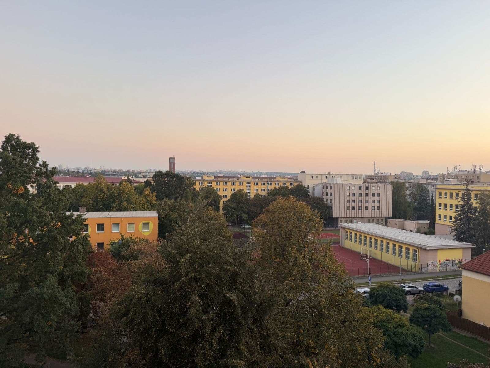 Predaj bytu 1-izbový 41 m², Ruská, Praha, Praha Predaj bytu 1-izbový 41 m², Ruská, Praha, Praha
