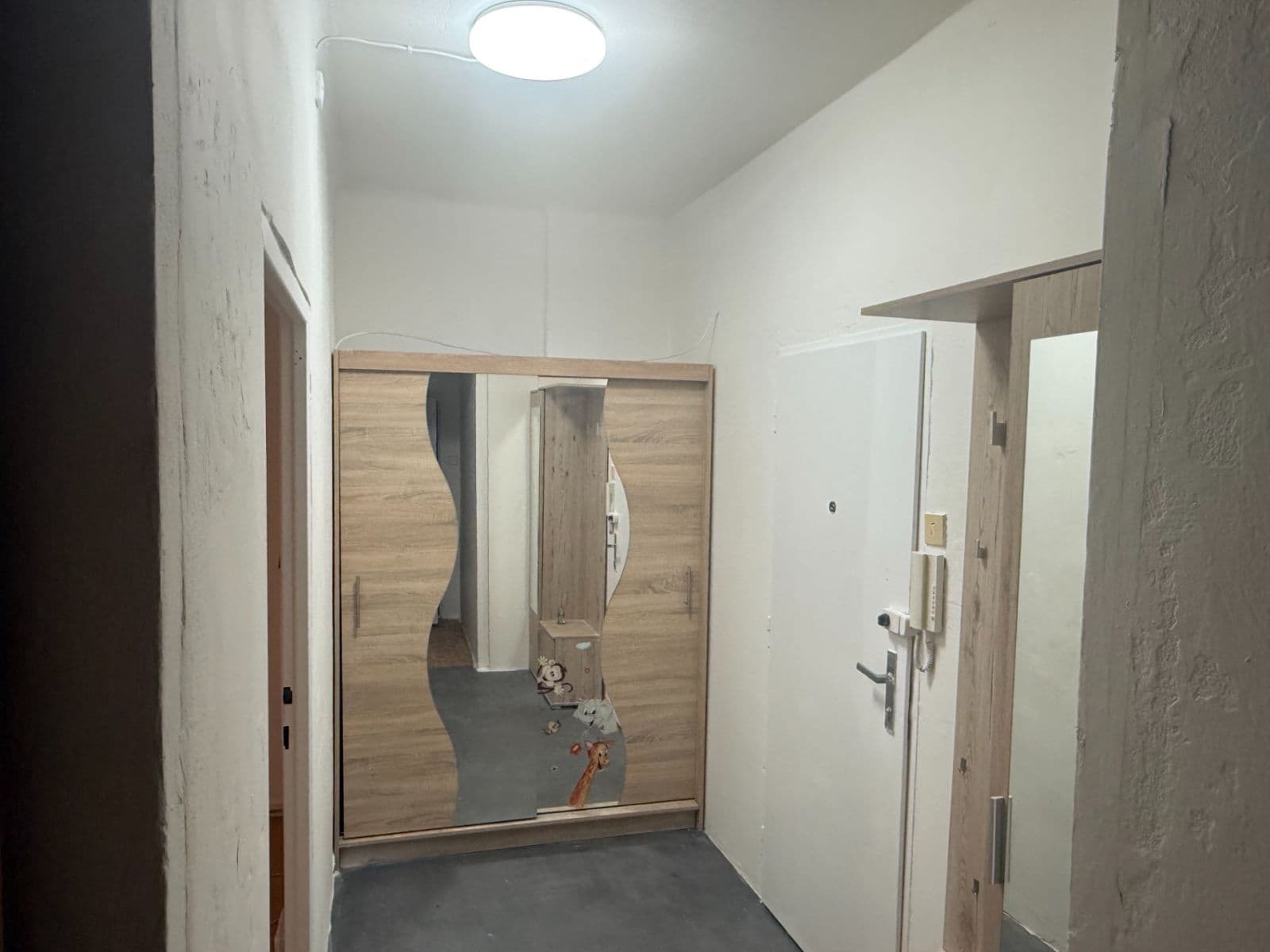Predaj bytu 1-izbový 41 m², Ruská, Praha, Praha Predaj bytu 1-izbový 41 m², Ruská, Praha, Praha