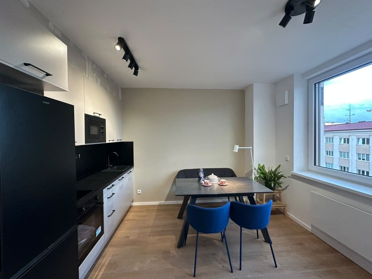Prenájom bytu 2-izbový 35 m², Murmanská, Praha, Praha Prenájom bytu 2-izbový 35 m², Murmanská, Praha, Praha