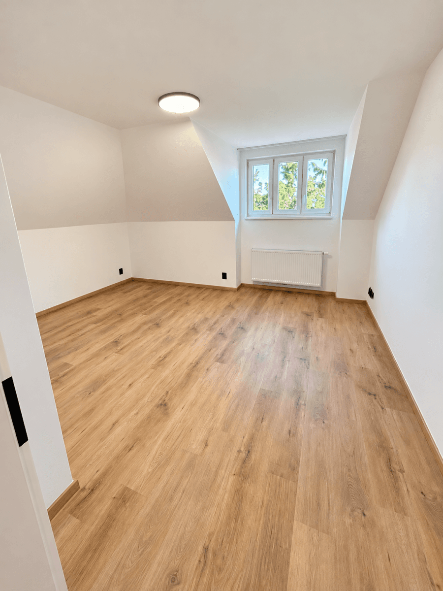 Prenájom bytu 3-izbový 77 m², Baarova, Praha, Praha Prenájom bytu 3-izbový 77 m², Baarova, Praha, Praha