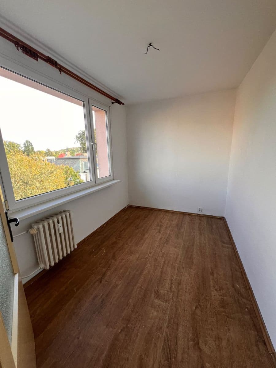 Prenájom bytu 4-izbový 81 m², Pražská, Varnsdorf, Ústecký kraj Prenájom bytu 4-izbový 81 m², Pražská, Varnsdorf, Ústecký kraj