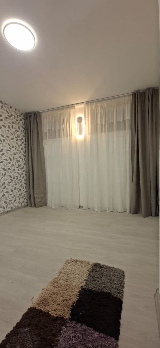 Prenájom bytu 2-izbový 74 m², Sv. Čecha, Neratovice, Středočeský kraj Prenájom bytu 2-izbový 74 m², Sv. Čecha, Neratovice, Středočeský kraj