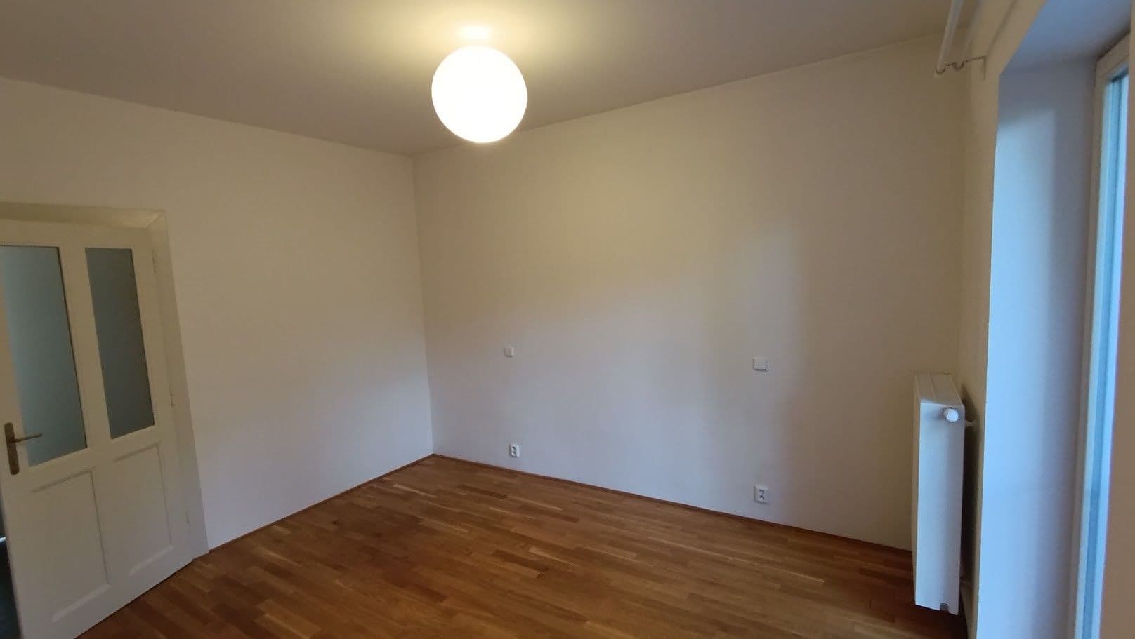 Prenájom bytu 2-izbový 48 m², U Kněžské louky, Praha, Praha Prenájom bytu 2-izbový 48 m², U Kněžské louky, Praha, Praha