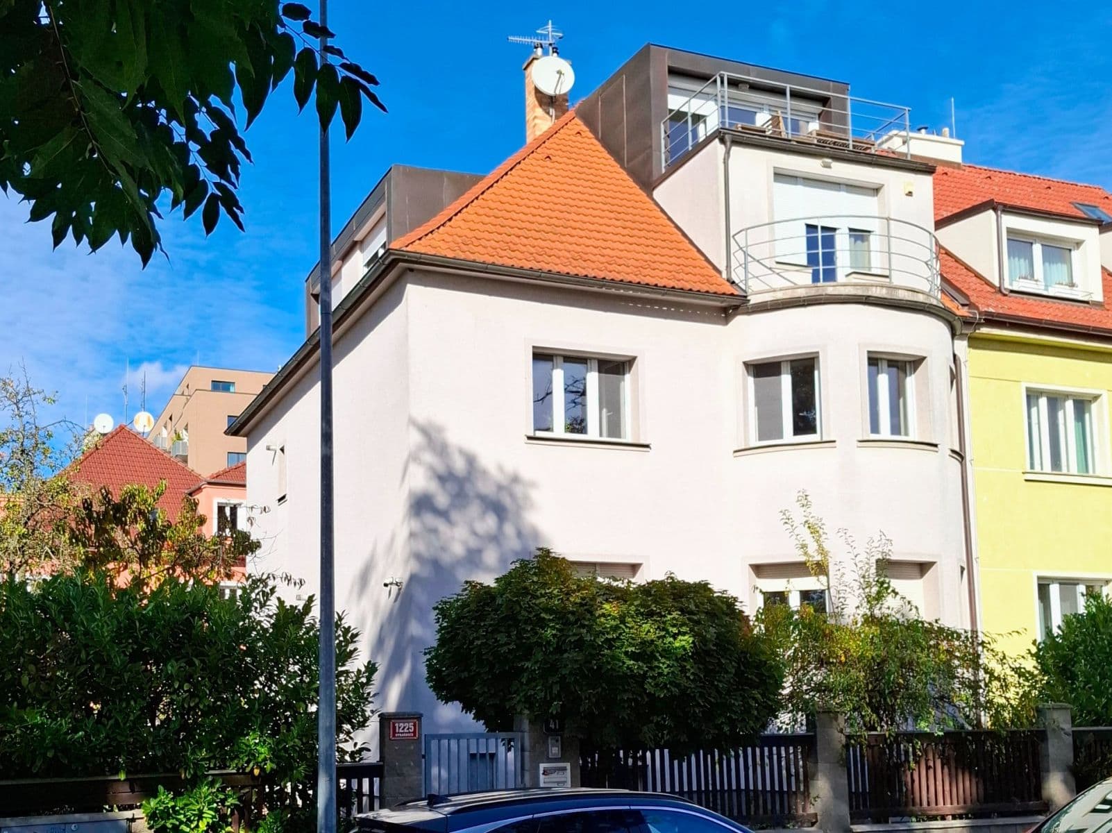 Prenájom bytu 2-izbový 88 m², Na Třebešíně, Praha, Praha Prenájom bytu 2-izbový 88 m², Na Třebešíně, Praha, Praha