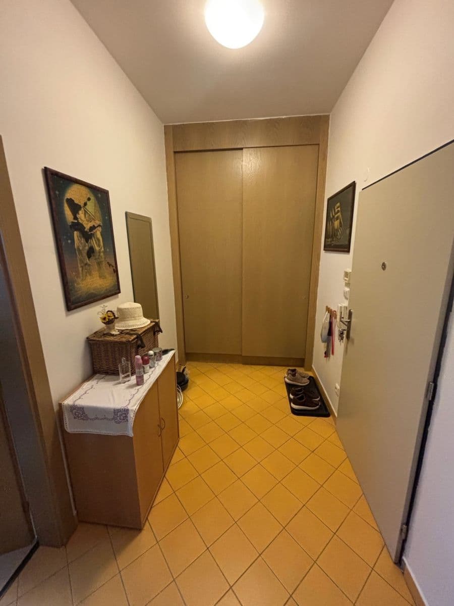 Predaj bytu 1-izbový 36 m², Českomoravská, Praha, Praha Predaj bytu 1-izbový 36 m², Českomoravská, Praha, Praha