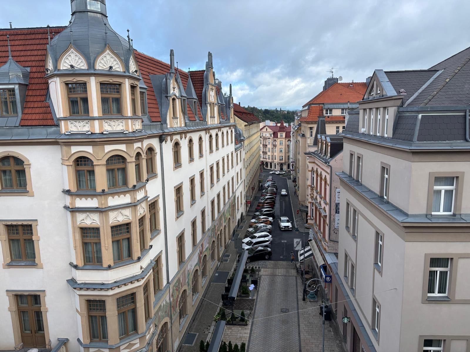 Prenájom bytu 3-izbový 76 m², T. G. Masaryka, Karlovy Vary, Karlovarský kraj Prenájom bytu 3-izbový 76 m², T. G. Masaryka, Karlovy Vary, Karlovarský kraj