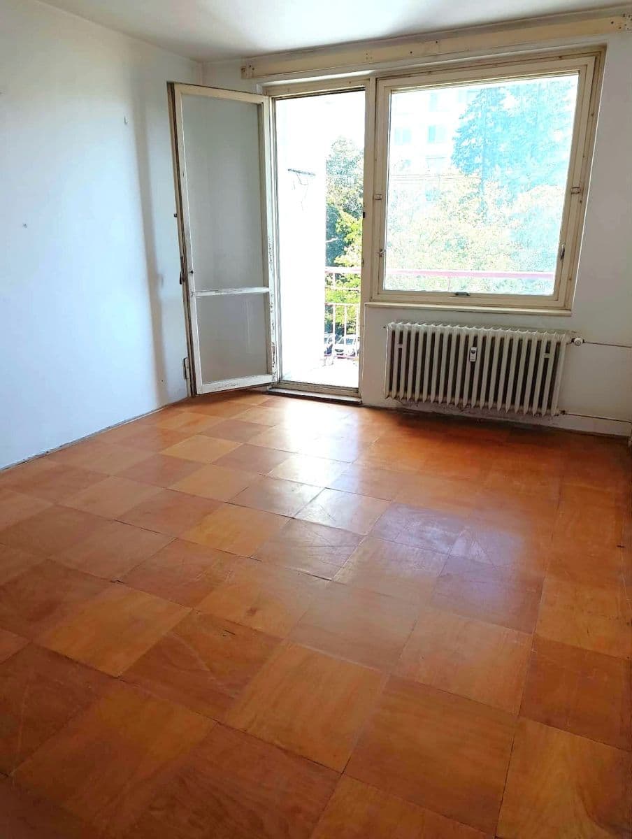 Predaj bytu 3-izbový 77 m², U Tenisu, Přerov, Olomoucký kraj Predaj bytu 3-izbový 77 m², U Tenisu, Přerov, Olomoucký kraj