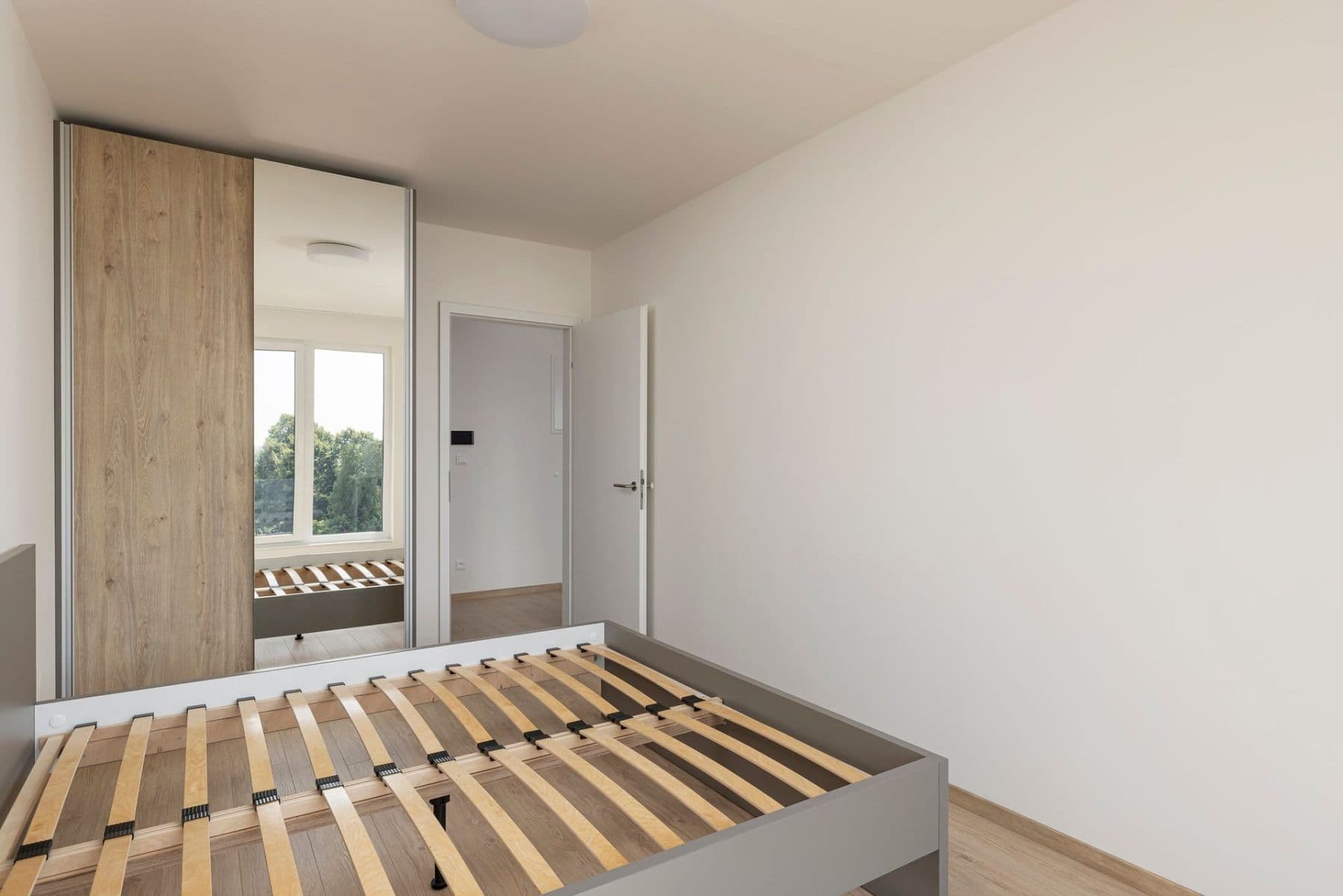 Prenájom bytu 2-izbový 47 m², Haenkeho, Praha, Praha Prenájom bytu 2-izbový 47 m², Haenkeho, Praha, Praha