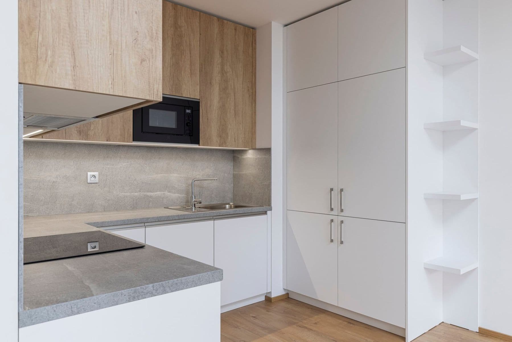 Prenájom bytu 2-izbový 56 m², Nebřenická, Praha, Praha Prenájom bytu 2-izbový 56 m², Nebřenická, Praha, Praha