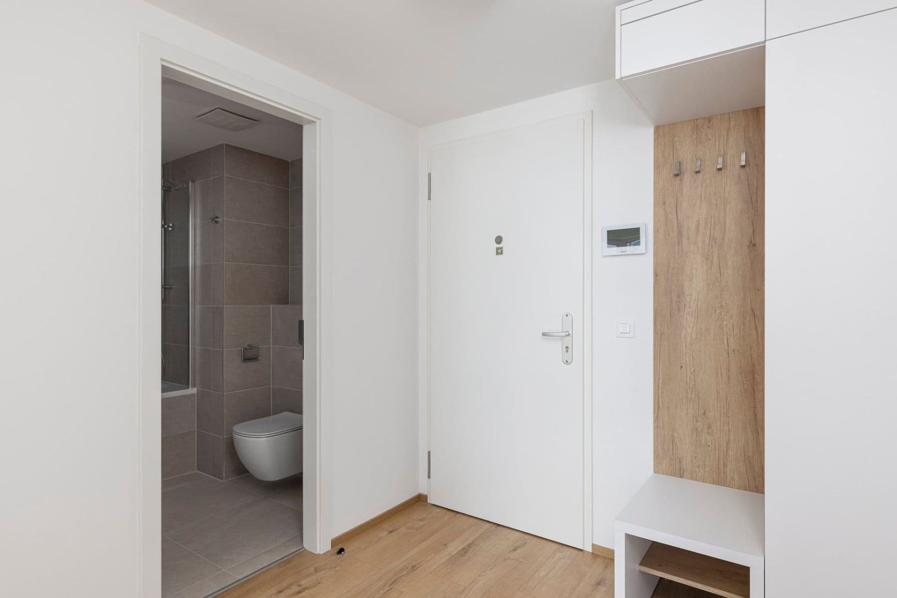 Prenájom bytu 2-izbový 56 m², Nebřenická, Praha, Praha Prenájom bytu 2-izbový 56 m², Nebřenická, Praha, Praha