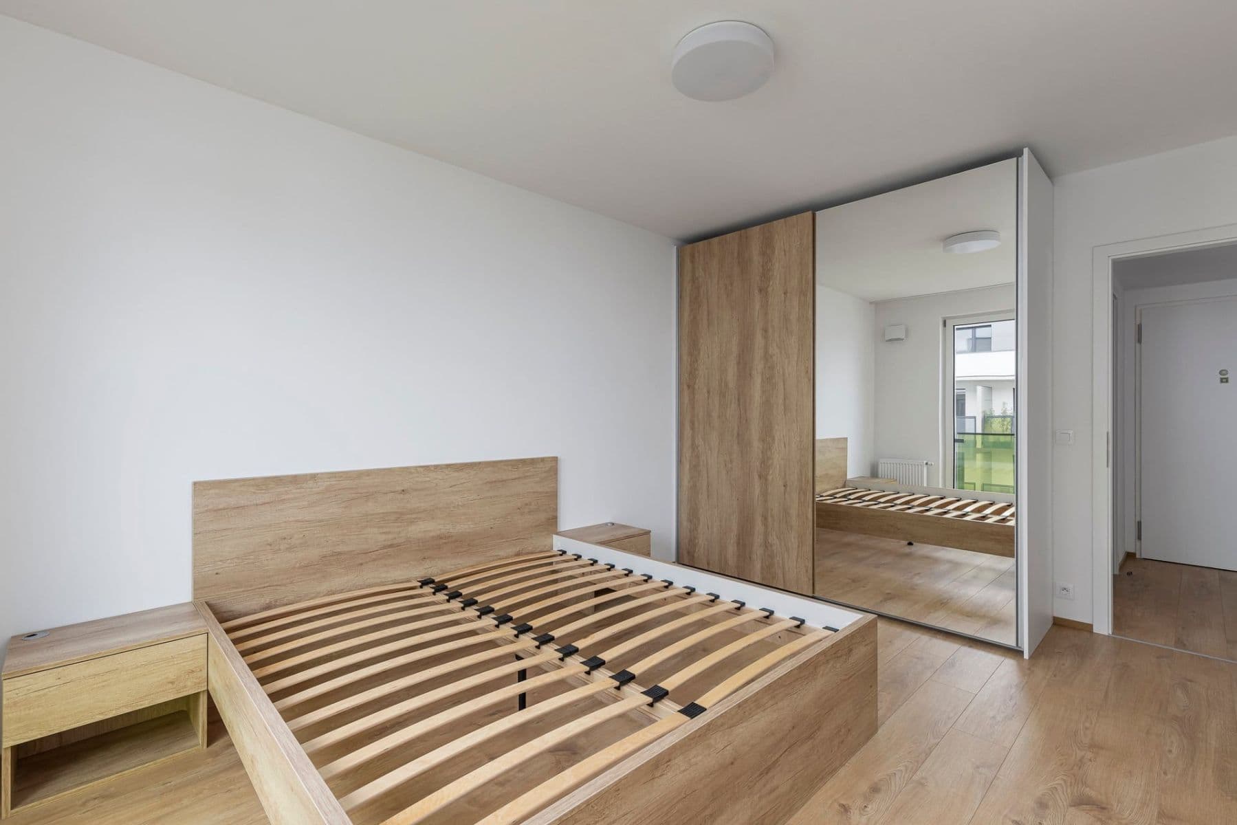 Prenájom bytu 2-izbový 56 m², Nebřenická, Praha, Praha Prenájom bytu 2-izbový 56 m², Nebřenická, Praha, Praha