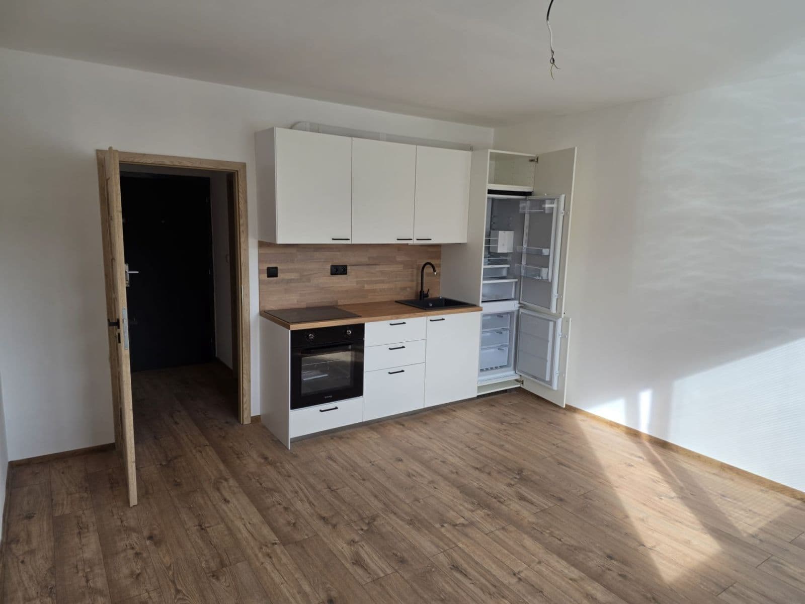 Prenájom bytu 2-izbový 43 m², Brandtova, Ústí nad Labem, Ústecký kraj Prenájom bytu 2-izbový 43 m², Brandtova, Ústí nad Labem, Ústecký kraj