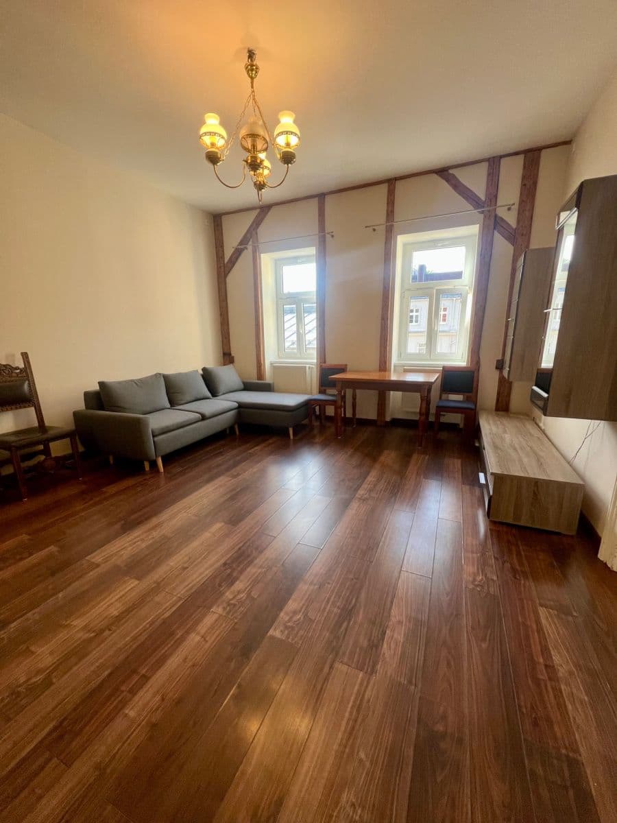 Prenájom bytu 2-izbový 57 m², Mladějovského, Mariánské Lázně, Karlovarský kraj Prenájom bytu 2-izbový 57 m², Mladějovského, Mariánské Lázně, Karlovarský kraj