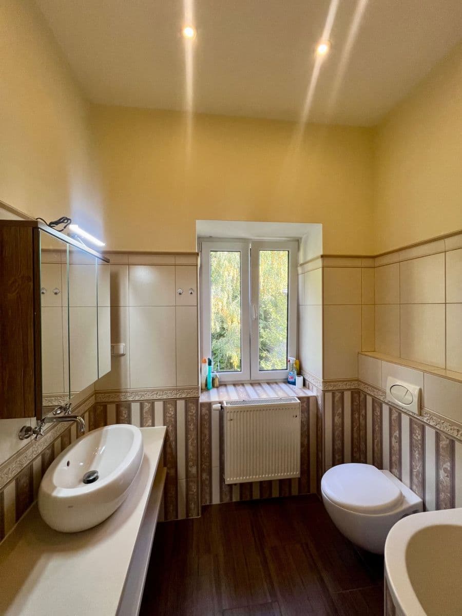 Prenájom bytu 2-izbový 57 m², Mladějovského, Mariánské Lázně, Karlovarský kraj Prenájom bytu 2-izbový 57 m², Mladějovského, Mariánské Lázně, Karlovarský kraj