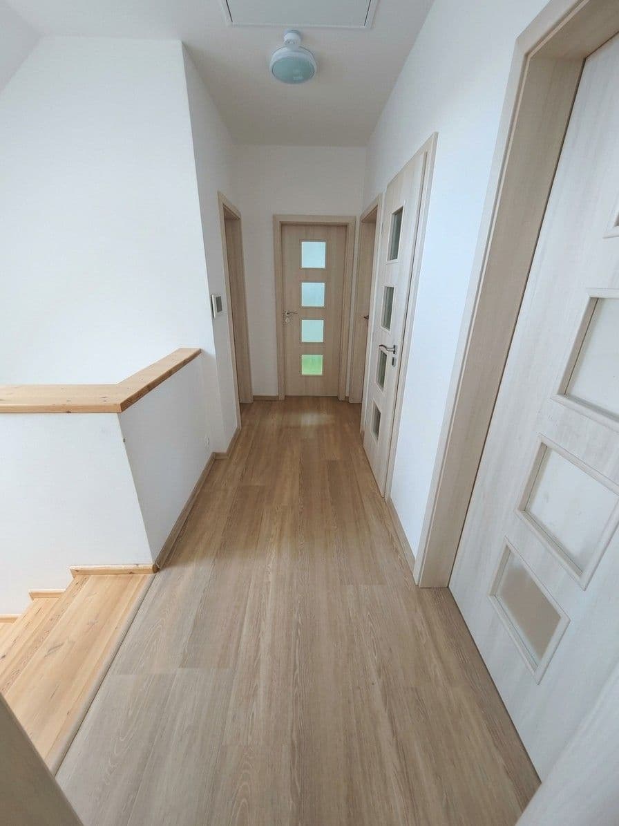 Predaj domu 160 m², pozemok 1.567 m², Bílý Kostel nad Nisou, Liberecký kraj Predaj domu 160 m², pozemok 1.567 m², Bílý Kostel nad Nisou, Liberecký kraj